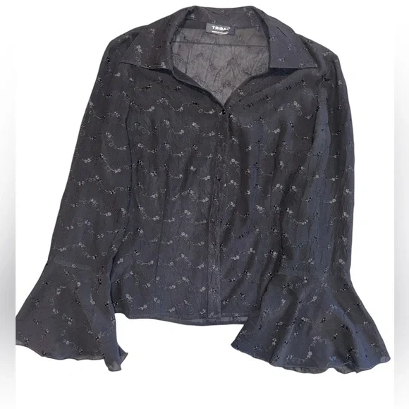 Tribal Black Blouse with Flared Sleeves - Picture 2 of 4